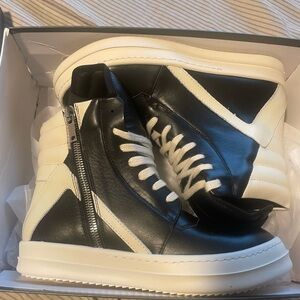 Rick Owen Geobasket “Black Milk”